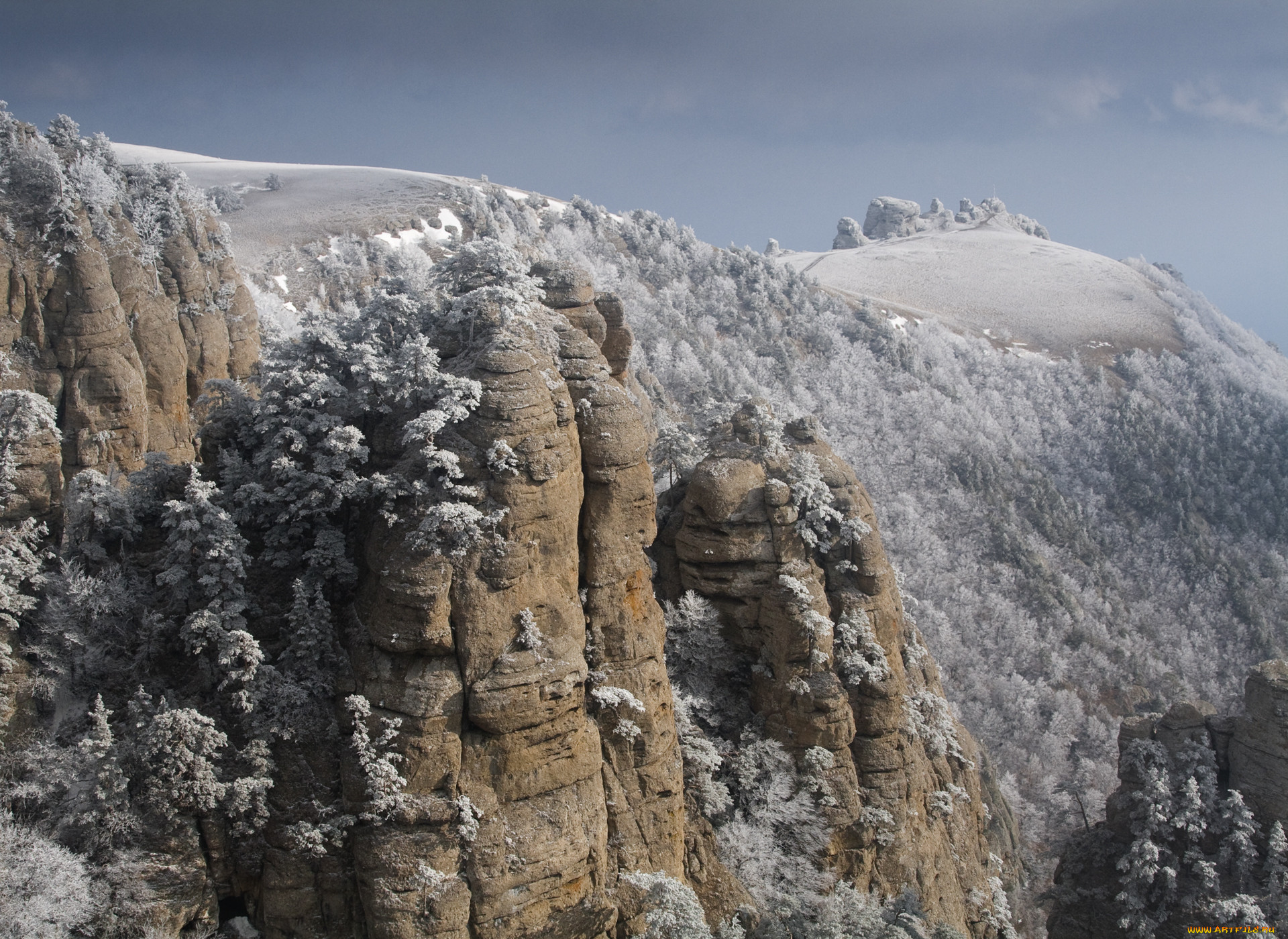 Фотоконкурс крым. Демерджи Алушта лучистое. Красивые горы. Помяненный камень зимой. Памятники природы фотоконкурс.